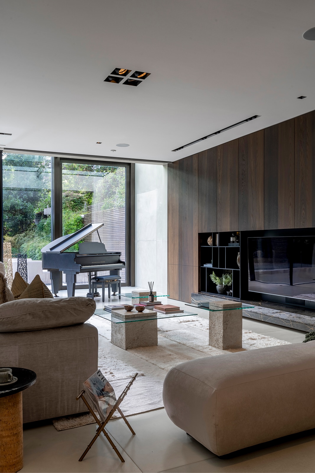 Images Of Interiors, bespoke interior photography London. Interior architectural photographer North London based. Retail, hospitality, architecture, interiors.